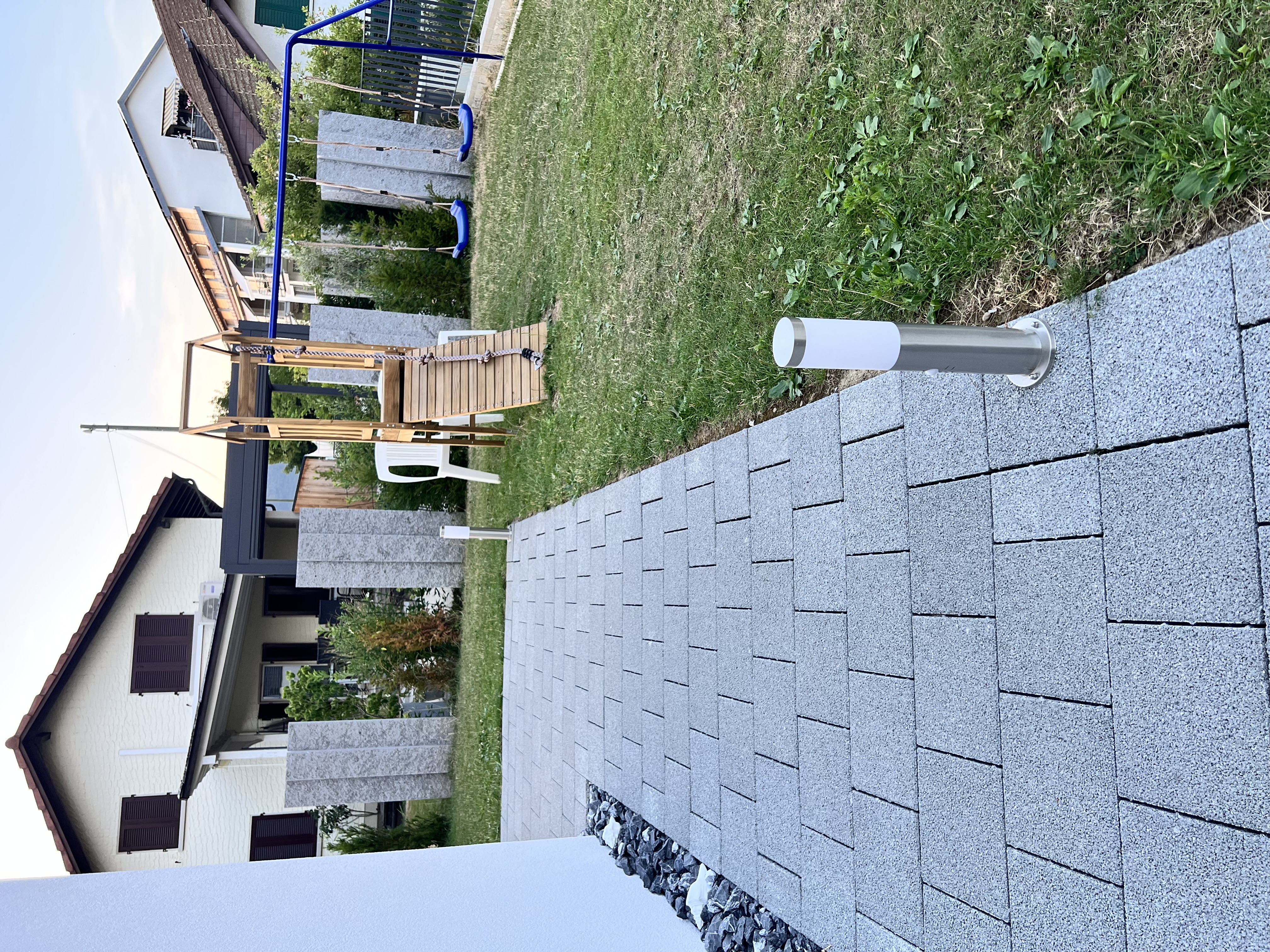 Wegleuchten im Garten